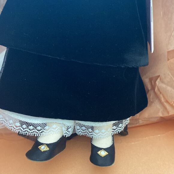 Vintage Madame Alexander First Lady 1430 Edith Wilson 14 inch doll in box - Picture 3 of 4